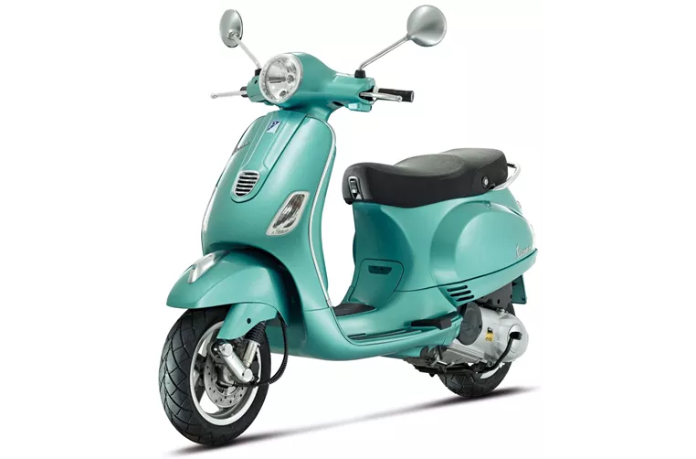 Vespa LXV 125 ie Vie della Moda 2013 Vespa LXV 125 ie Vie della Moda 2013