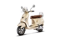 Vespa LXV 125 ie Vie della Moda 2013 - Bild 10