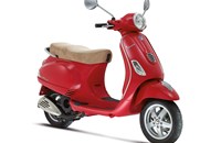 Vespa LXV 125 ie Vie della Moda 2013 - Bild 1