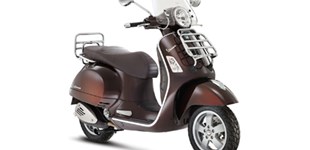 Vespa GTS 300 i.e. Touring 2013 vs Vespa GTS 300 i.e. Touring 2015