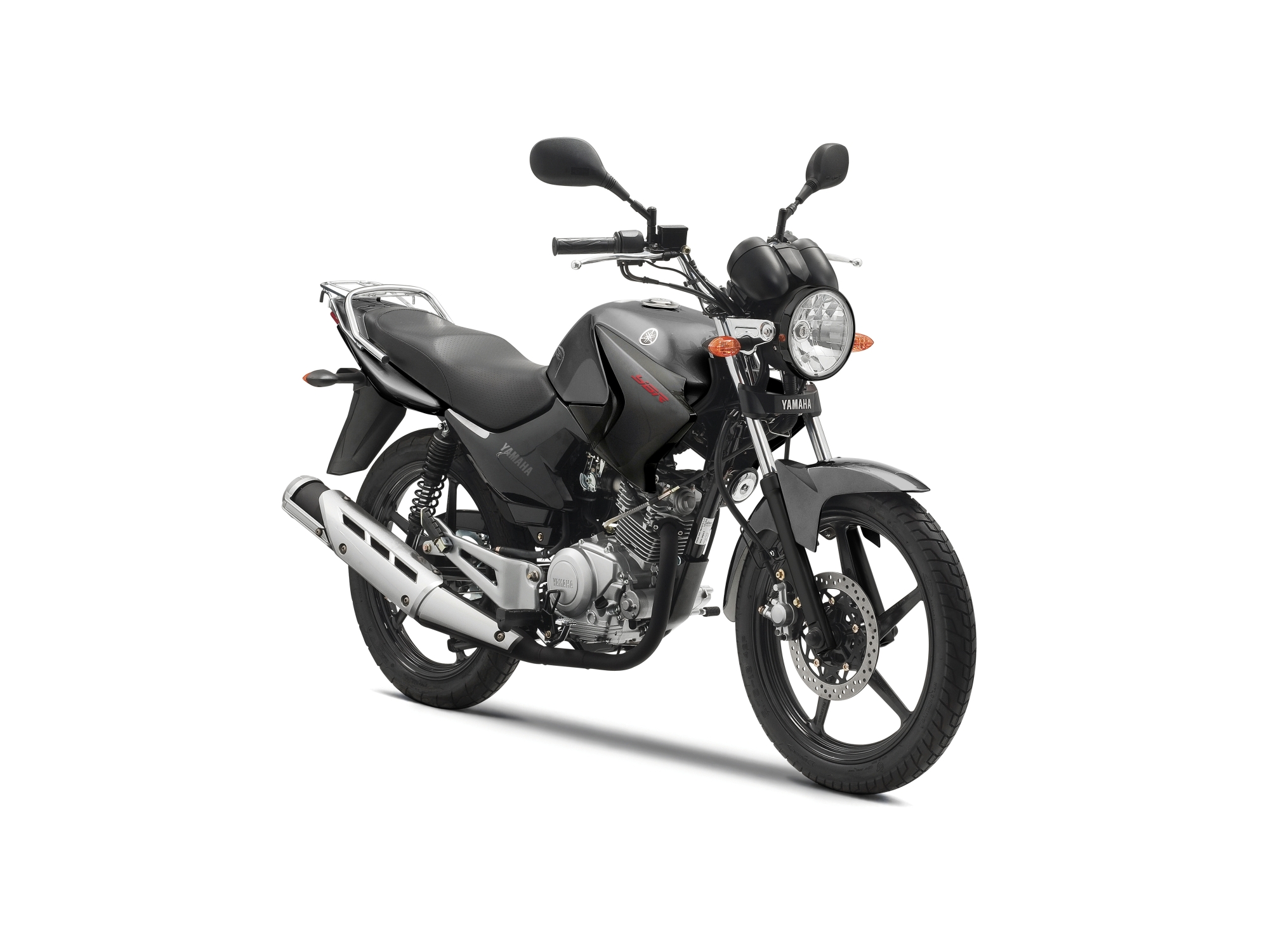 Yamaha YBR 125 2013 vs Yamaha SR 400 2014