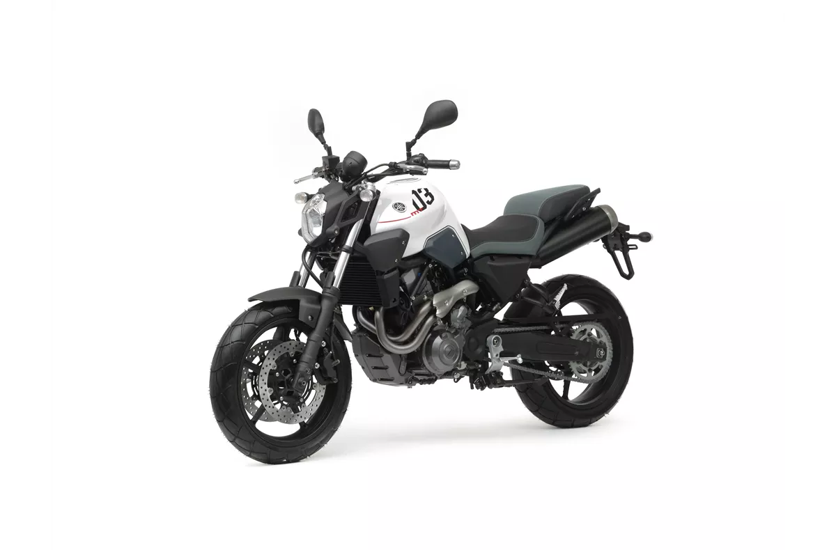 Yamaha MT-03 Yamaha MT-03