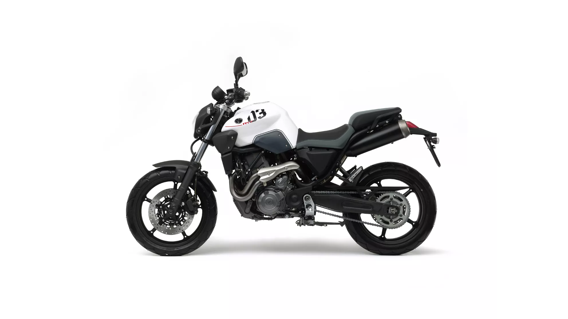 Yamaha MT-03 - Image 3 Yamaha MT-03 - Image 3