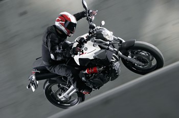 Yamaha MT-03 2013 - Bild 6 Yamaha MT-03 2013 - Bild 6