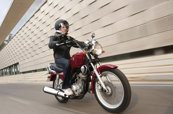 Yamaha YBR 125 Custom 2013 - Bild 10