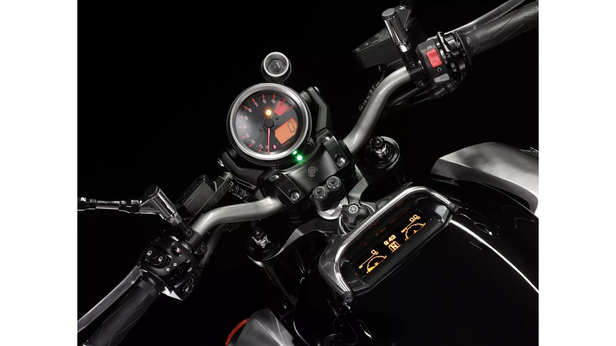 Yamaha V-MAX - Image 4 Yamaha V-MAX - Image 4
