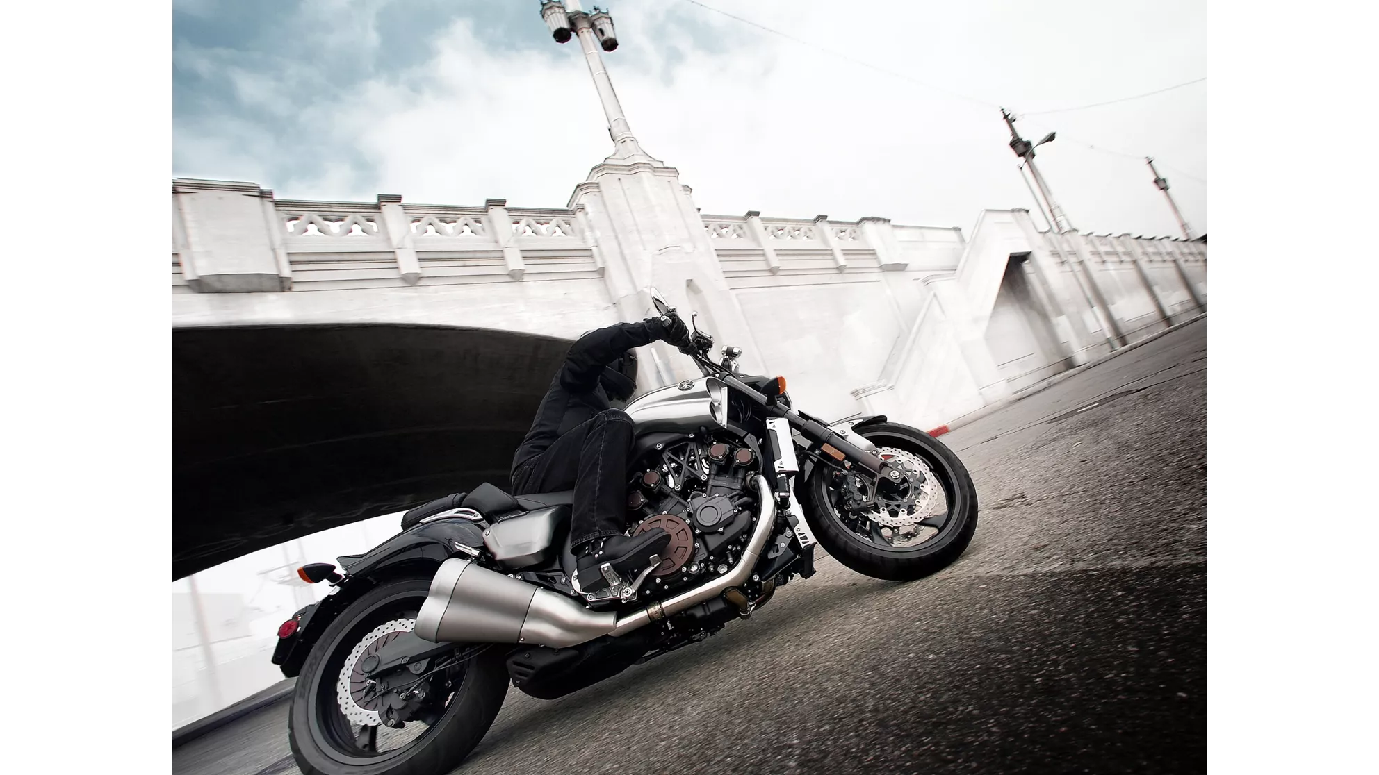 Yamaha V-MAX - Image 8 Yamaha V-MAX - Image 8