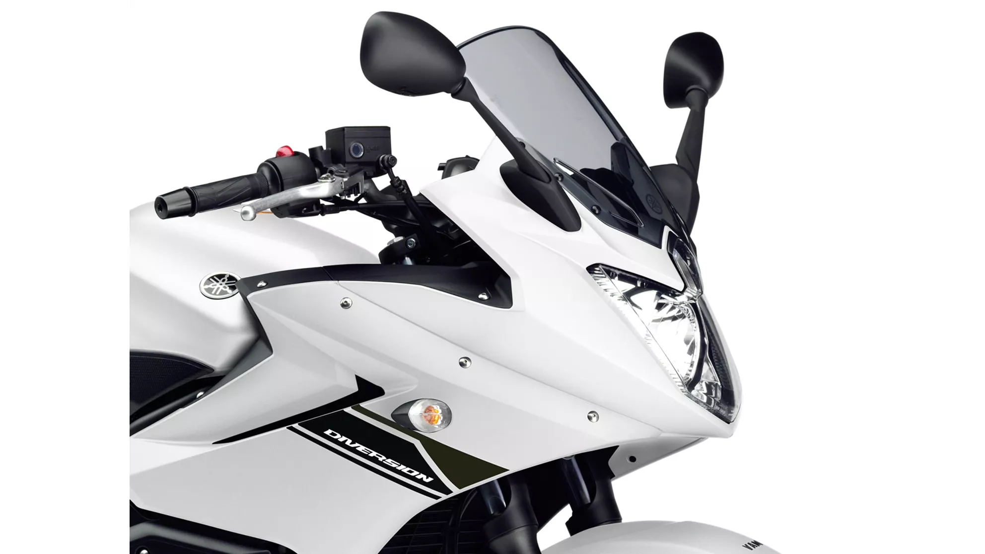 Yamaha XJ6 Diversion - Image 2 Yamaha XJ6 Diversion - Image 2