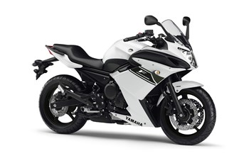 Yamaha XJ6 Diversion F ABS 2013 - Bild 2 Yamaha XJ6 Diversion F ABS 2013 - Bild 2