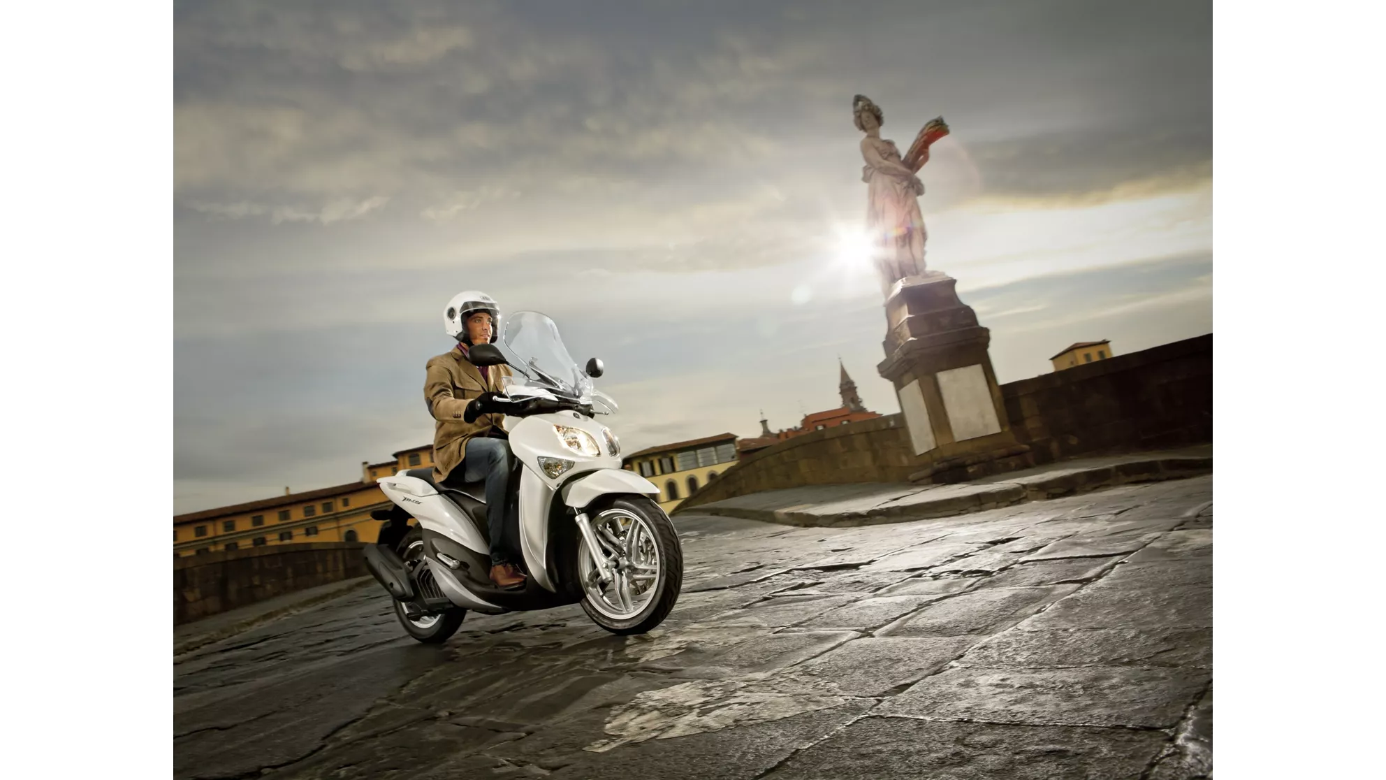 Yamaha Xenter 150 - Image 2 Yamaha Xenter 150 - Image 2