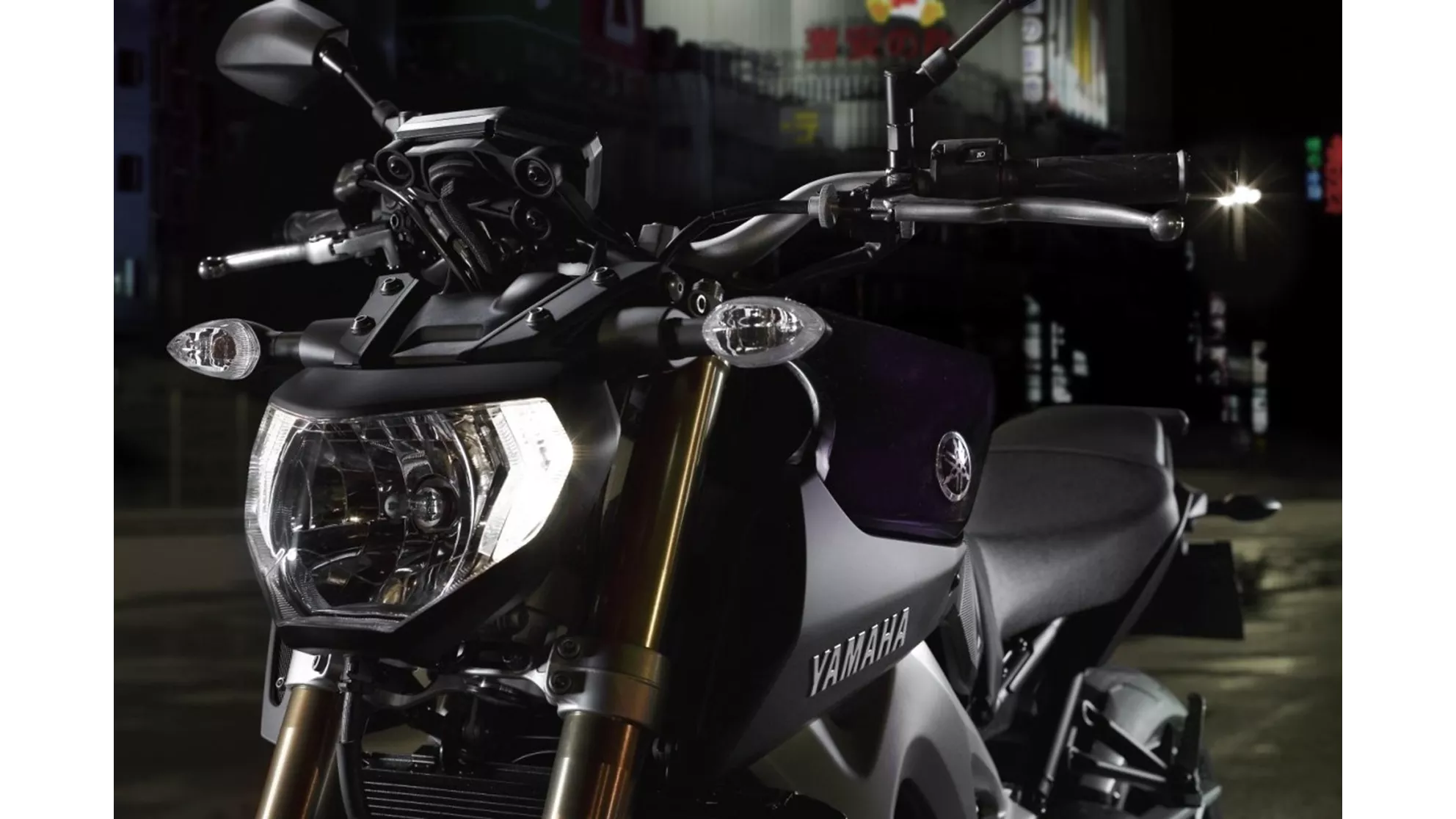 Yamaha MT-09 - Image 2 Yamaha MT-09 - Image 2