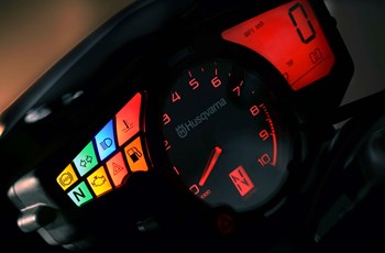 Husqvarna Nuda 900 2013 - Bild 5 Husqvarna Nuda 900 2013 - Bild 5