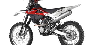 Sherco 125 SE Factory 2022 vs Husqvarna TXC 310 R 2013
