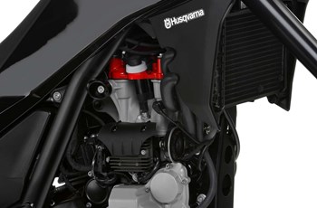 Husqvarna TR 650 Strada 2013 - Bild 12 Husqvarna TR 650 Strada 2013 - Bild 12