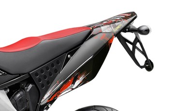 Derbi Senda DRD Pro 50 SM 2013 - Bild 5 Derbi Senda DRD Pro 50 SM 2013 - Bild 5