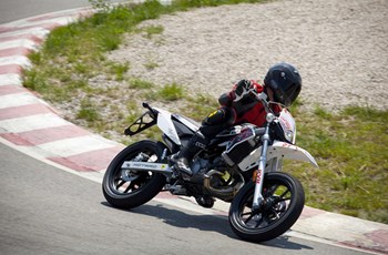 Derbi Senda DRD Racing 50 SM 2013 - Bild 10