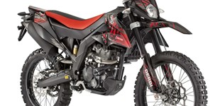Derbi Senda DRD 125 R 2013 vs Derbi Senda DRD X-Treme 50 R 2020