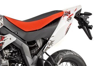 Derbi Senda DRD 125 SM 2013 - Bild 5 Derbi Senda DRD 125 SM 2013 - Bild 5