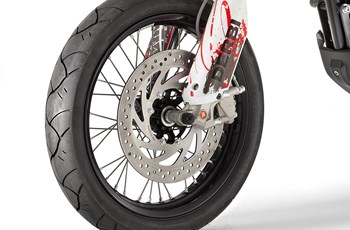 Derbi Senda DRD 125 SM 2013 - Bild 7 Derbi Senda DRD 125 SM 2013 - Bild 7