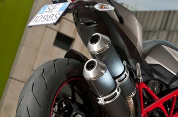 Ducati Streetfighter S 2013 - Bild 5