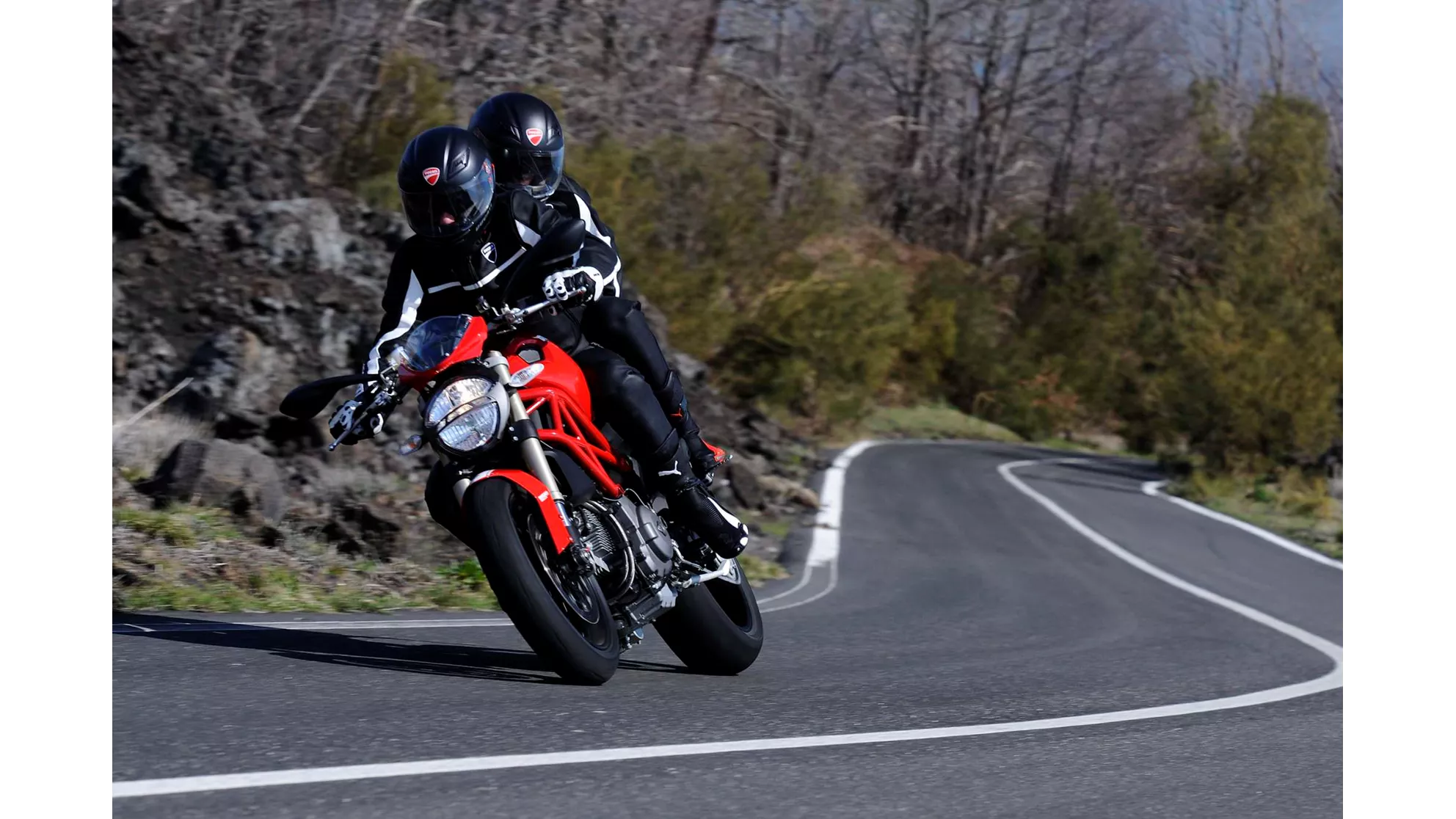 Ducati Monster 1100 Evo - Obrázok 12