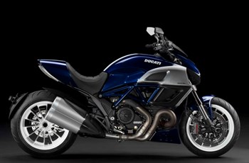 Ducati Diavel 1200 2013 - Bild 4 Ducati Diavel 1200 2013 - Bild 4