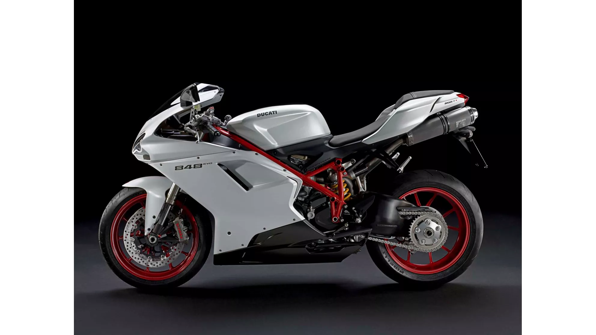 Ducati 848 EVO - Image 9 Ducati 848 EVO - Image 9