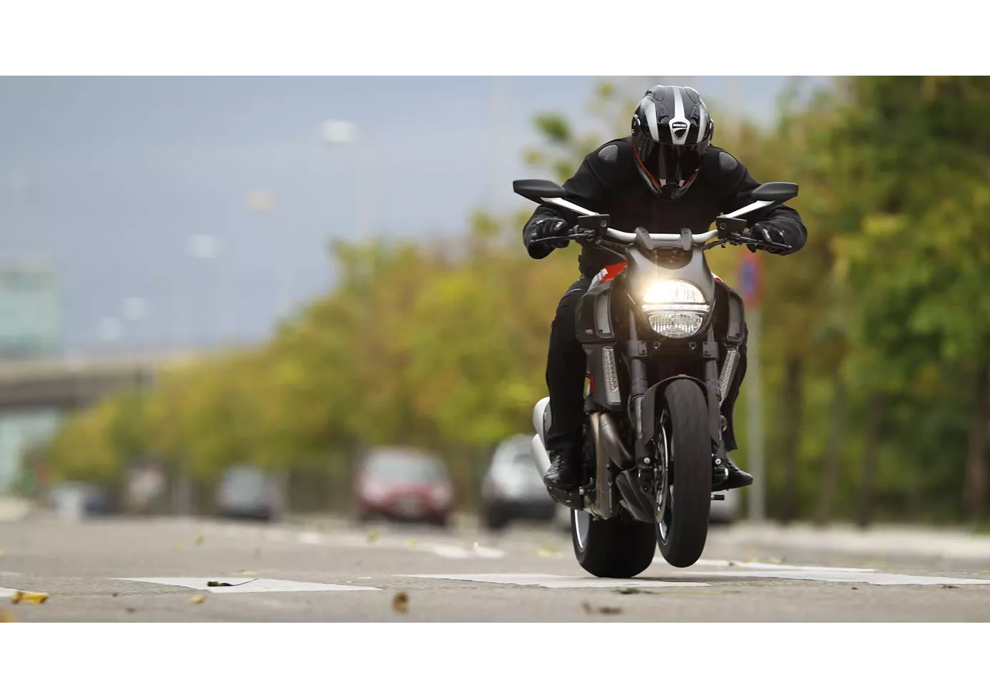 Ducati Diavel Carbon 2013 Ducati Diavel Carbon 2013