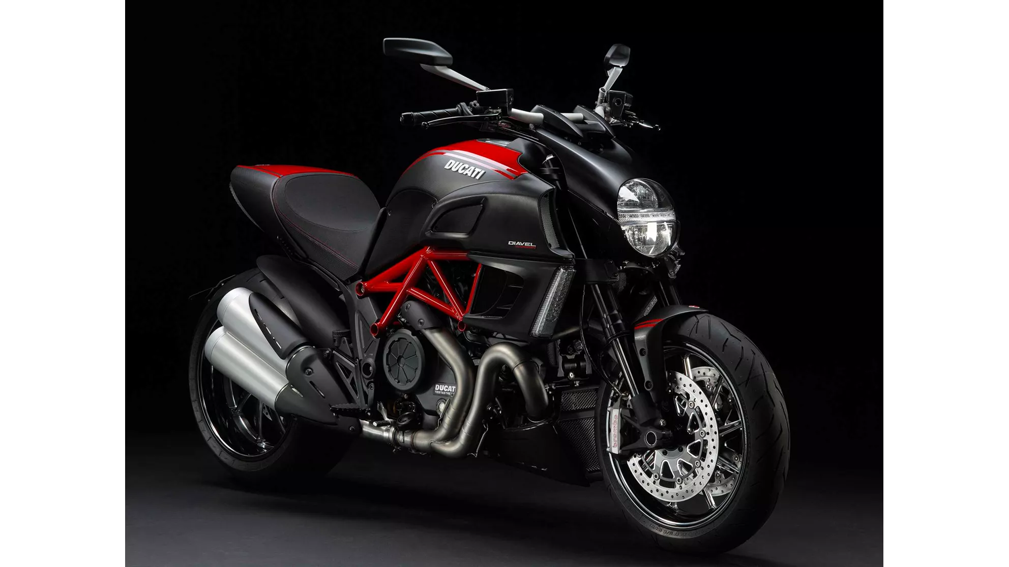 Ducati Diavel Carbon - Image 5 Ducati Diavel Carbon - Image 5