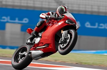 Ducati 1199 Panigale S 2013 - Bild 4 Ducati 1199 Panigale S 2013 - Bild 4