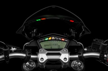 Ducati Hyperstrada 2013 - Bild 6