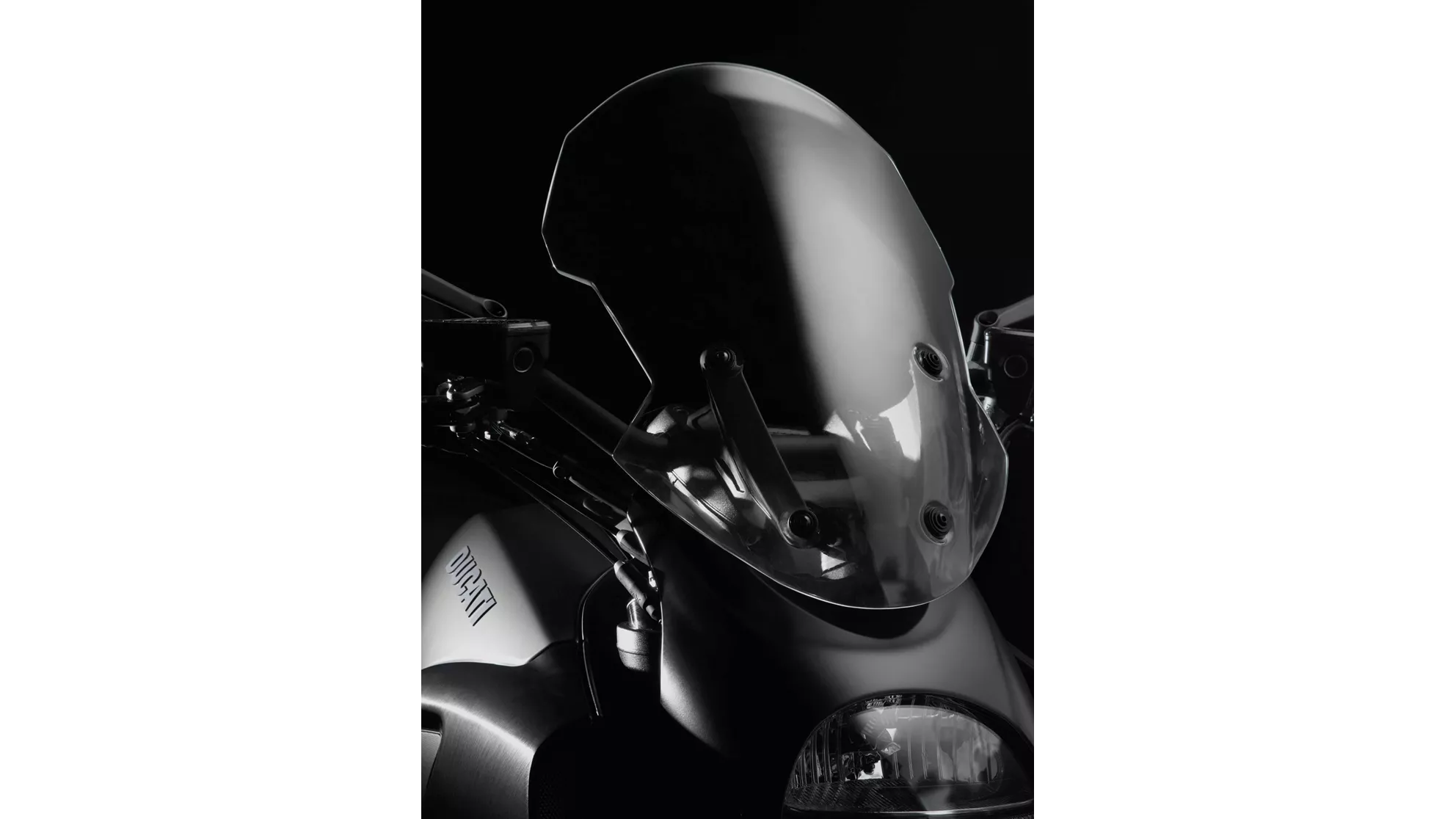 Ducati Diavel Strada - Immagine 1
