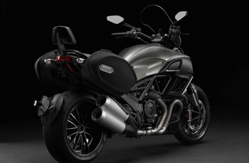 Ducati Diavel Strada 2013 - Bild 6 Ducati Diavel Strada 2013 - Bild 6