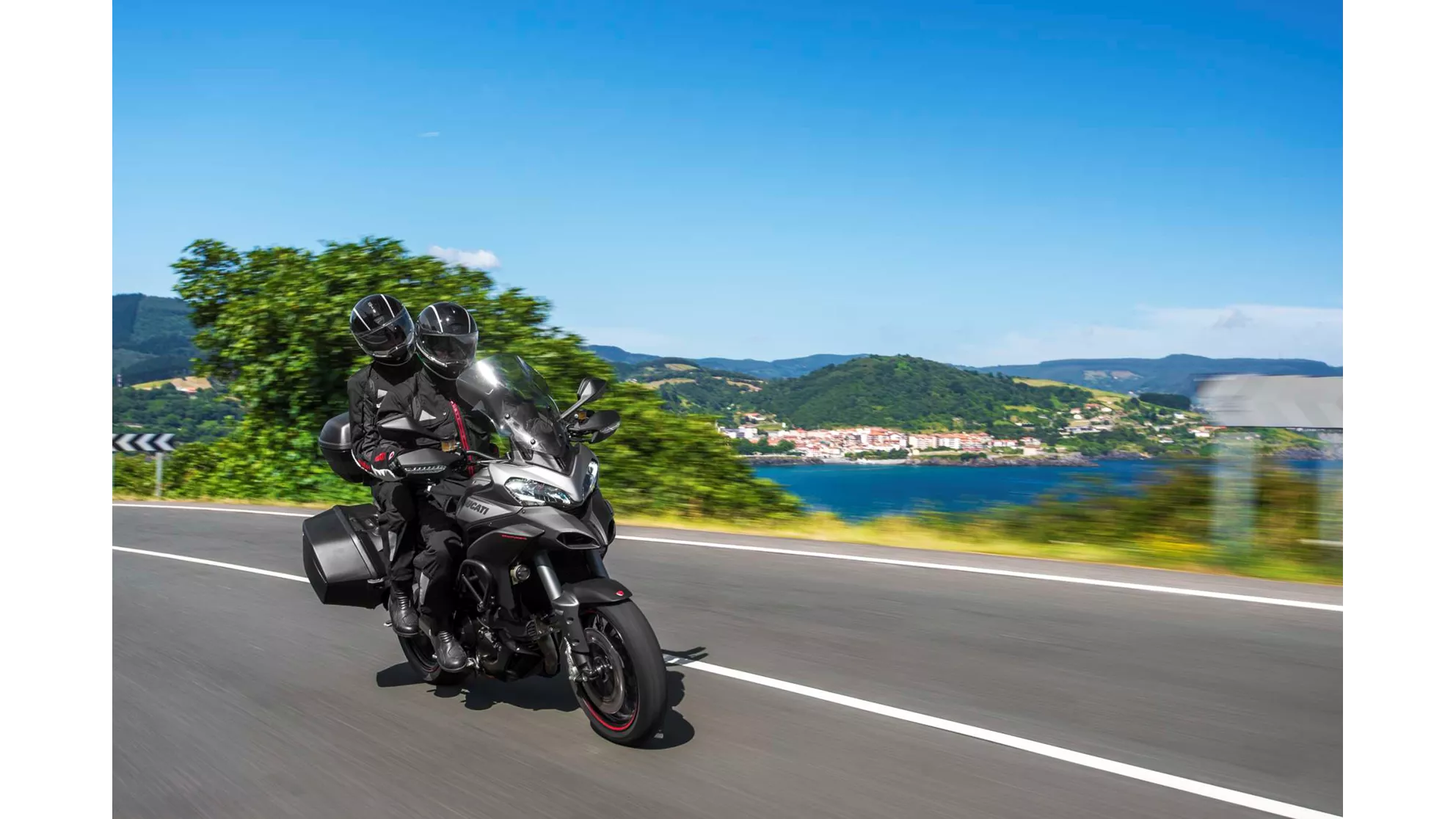 Ducati Multistrada 1200 S GT - Image 5 Ducati Multistrada 1200 S GT - Image 5