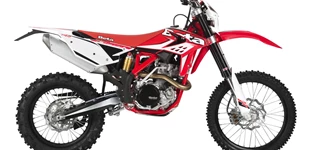 Beta RR 450 4T 2013 vs KTM 450 EXC 2013 Beta RR 450 4T 2013 vs KTM 450 EXC 2013