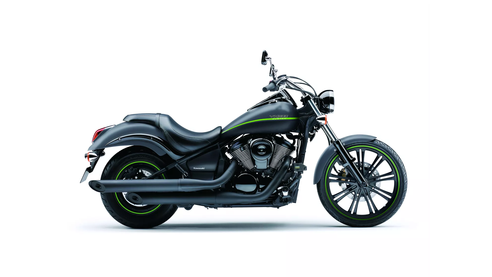 Kawasaki VN 900 Custom - Image 2 Kawasaki VN 900 Custom - Image 2