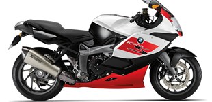 KTM 1290 Super Duke R 2019 vs BMW K 1300 S 2013