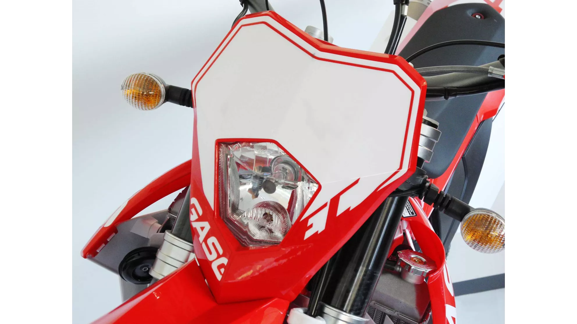 GASGAS EC 250 Racing - Image 3 GASGAS EC 250 Racing - Image 3