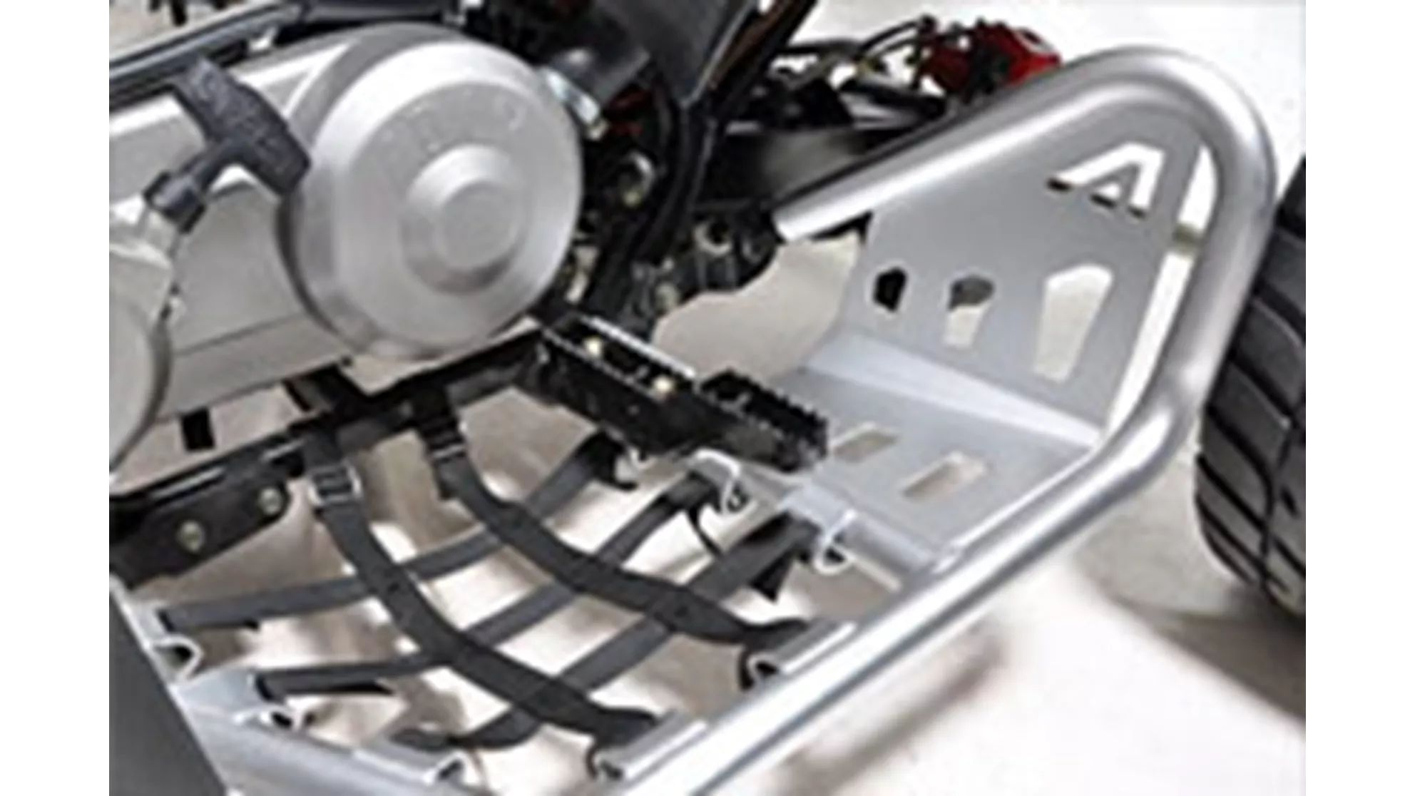 Herkules 320 Supermoto - Image 2 Herkules 320 Supermoto - Image 2