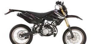 Beta RR 50 Motard 2011 vs Sherco SM 50cc Black Panther 2013