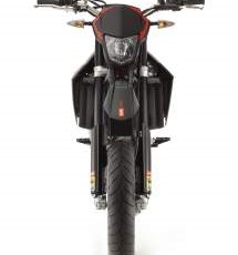 Aprilia SXV 550 Supermoto 2013 - Bild 4