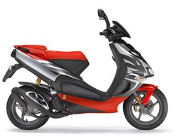 Aprilia SR 50  Street 2013
