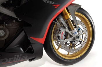 Aprilia RSV 4 Factory 2013 - Bild 5