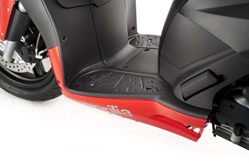 Aprilia Sportcity 300 Cube 2013 - Bild 12 Aprilia Sportcity 300 Cube 2013 - Bild 12