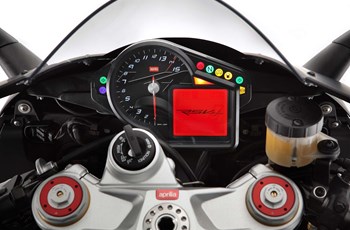 Aprilia RSV 4 R 2013 - Bild 6