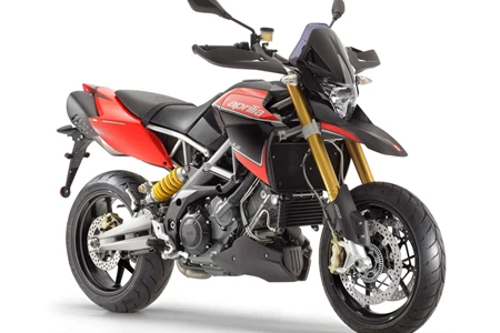 Aprilia Dorsoduro 1200 2013 Aprilia Dorsoduro 1200 2013