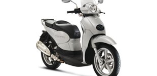 Peugeot Geopolis 250 2009 vs Aprilia Scarabeo 200 i.e. 2013