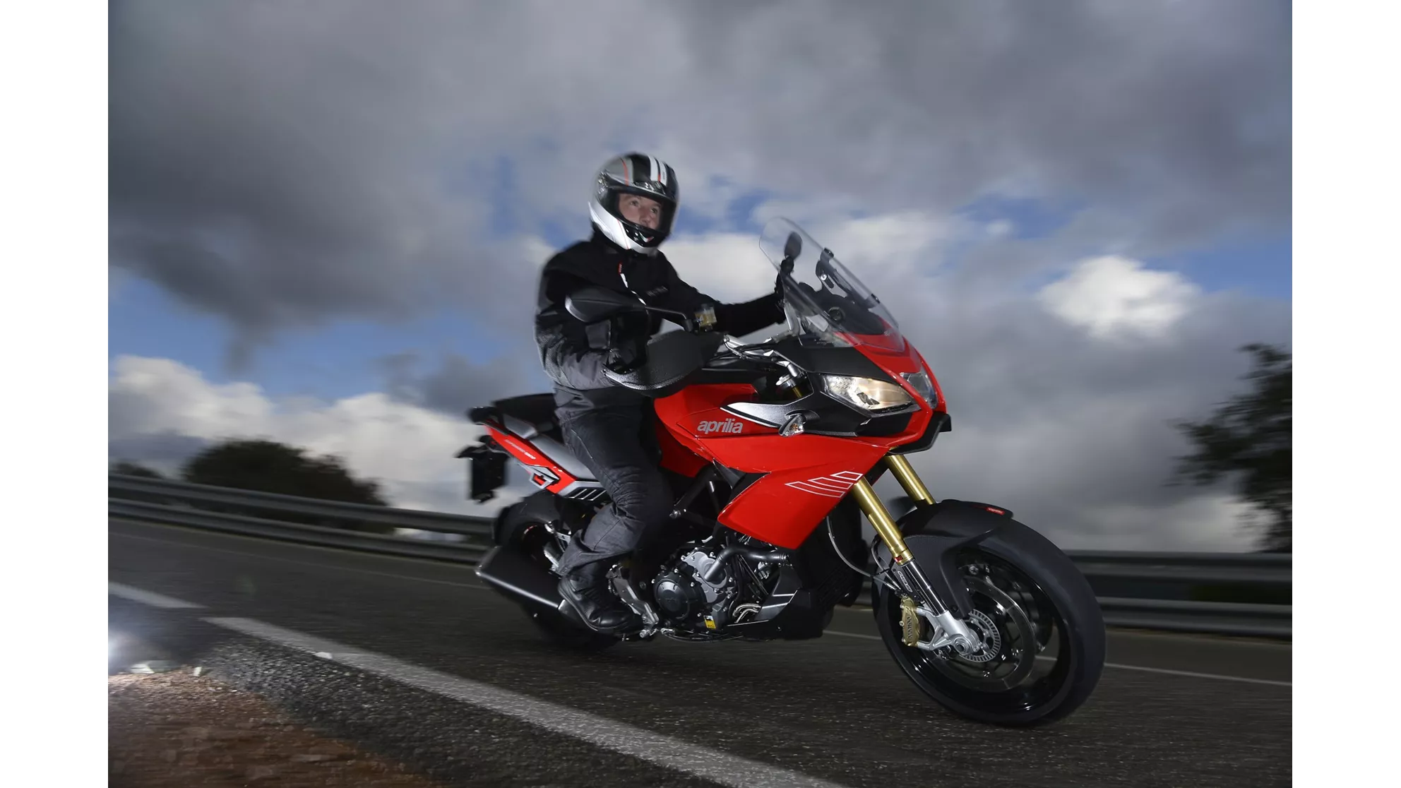 Aprilia Caponord 1200 ABS - Image 5 Aprilia Caponord 1200 ABS - Image 5