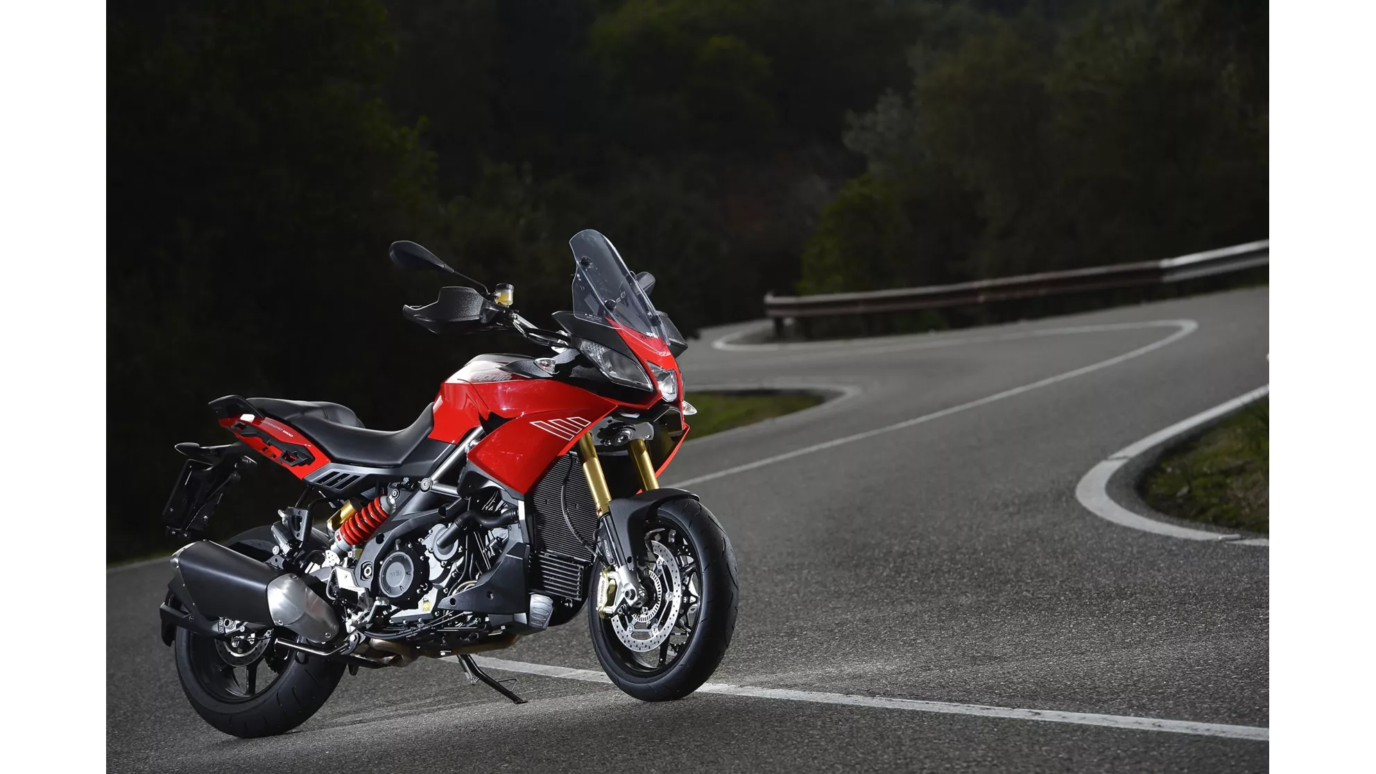 Aprilia Caponord 1200 ABS - Image 7 Aprilia Caponord 1200 ABS - Image 7