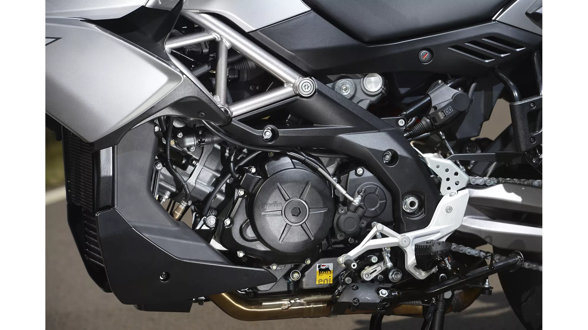 Aprilia Caponord 1200 ABS Travelpack - Image 7 Aprilia Caponord 1200 ABS Travelpack - Image 7